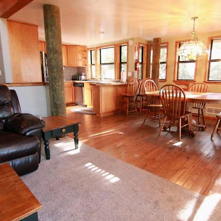 Tree House Lodge Yosemite West Zewnętrze zdjęcie